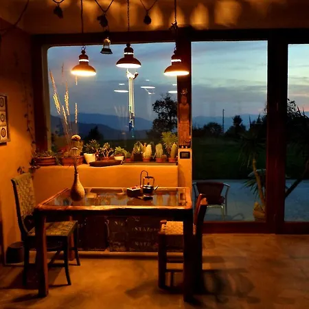 Asinochevola Bed & Breakfast *